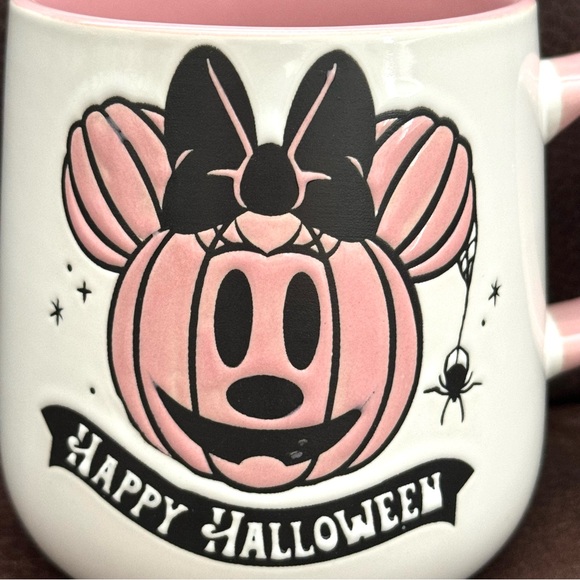 Disney Happy Halloween Minnie Mouse Jack O’Lantern with Spider Mug - Picture 3 of 10